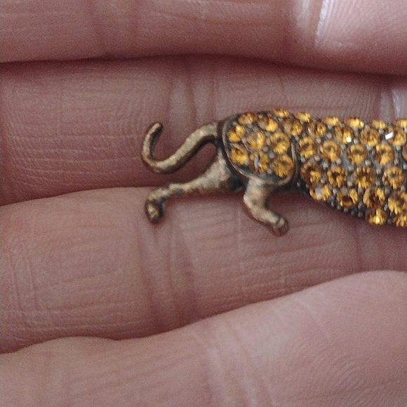 VINTAGE DACHSHUND COPPER AND LIGHT BLUE RHINESTONE 1.8" BROOCH - Picture 5 of 8